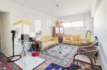 Apartment - 3 Bedrooms - 1 Bathroom for sale in Moharam Bek - Hay Wasat - Alexandria