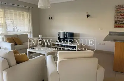 شقة - 3 غرف نوم - 2 حمامات للبيع في لافيستا 7 - لافيستا - العين السخنة - السويس