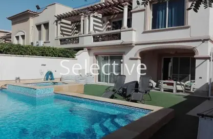 فيلا - 8 غرف نوم - 8 حمامات للبيع في ميدوز بارك - كمبوندات الشيخ زايد - الشيخ زايد - الجيزة