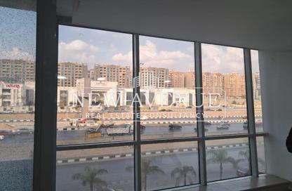 مساحات مكتبية - 3 غرف نوم - 1 حمام للايجار في وان قطامية - كمبوندات القطامية - القطامية - مدينة القاهرة الجديدة - القاهرة