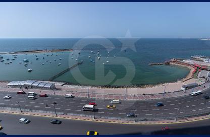 شقة - 3 غرف نوم - 2 حمامات للبيع في طريق الجيش - ميامي - حي اول المنتزة - الاسكندرية