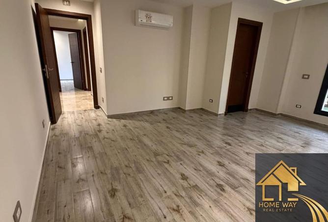 73237721 - Property Image 2