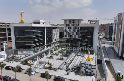 Shop - Studio - 4 Bathrooms for rent in North Teseen St. - The 5th Settlement - New Cairo City - Cairo