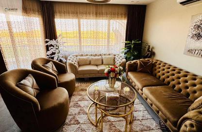 Apartment - 2 Bedrooms - 2 Bathrooms for sale in Garden Residence - Hyde Park - New Cairo City - Cairo