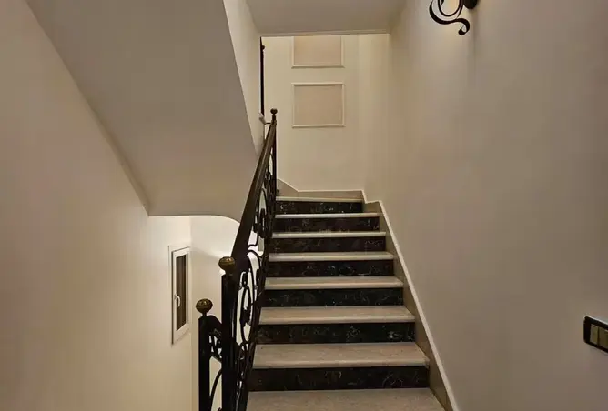 111030016 - Property Image 2
