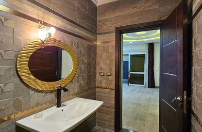 Villa - 3 - 4 for rent in Al Patio 5 - El Patio - El Shorouk Compounds - Shorouk City - Cairo