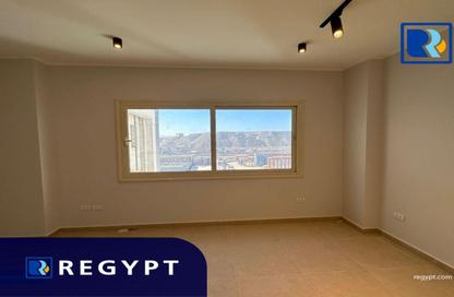 Office Space - Studio - 2 Bathrooms for rent in Bavaria Town - Zahraa El Maadi - Hay El Maadi - Cairo