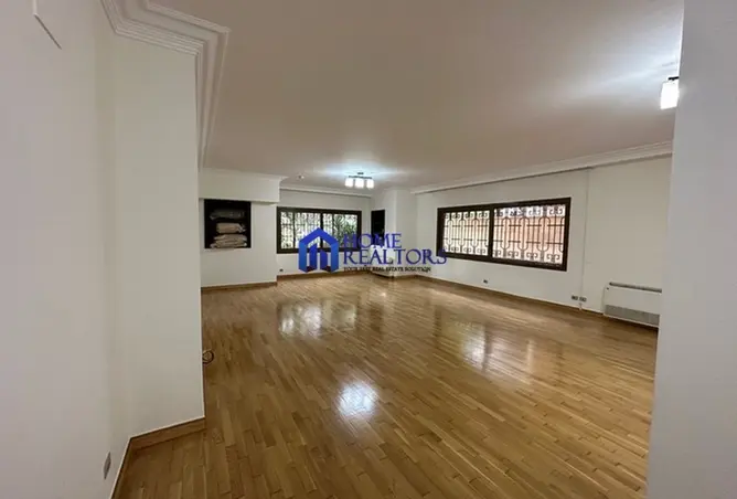 99803868 - Property Image 2