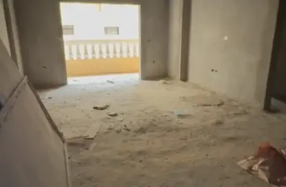 Apartment - 3 Bedrooms - 2 Bathrooms for sale in North Lotus - El Lotus - New Cairo City - Cairo