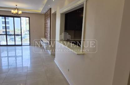 Apartment - 2 Bedrooms - 3 Bathrooms for sale in Eastown - 5th Settlement Compounds - The 5th Settlement - New Cairo City - Cairo