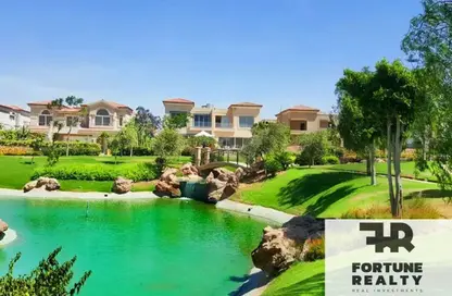 فيلا - 5 غرف نوم - 6 حمامات للبيع في ليك فيو - كمبوندات التجمع الخامس - التجمع الخامس - مدينة القاهرة الجديدة - القاهرة