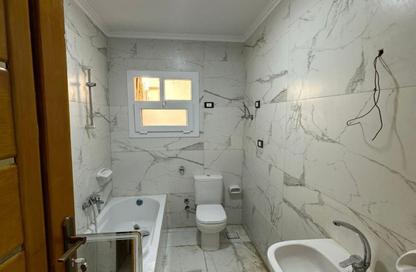 Apartment - 3 Bedrooms - 1 Bathroom for sale in B6 - Madinaty - Cairo