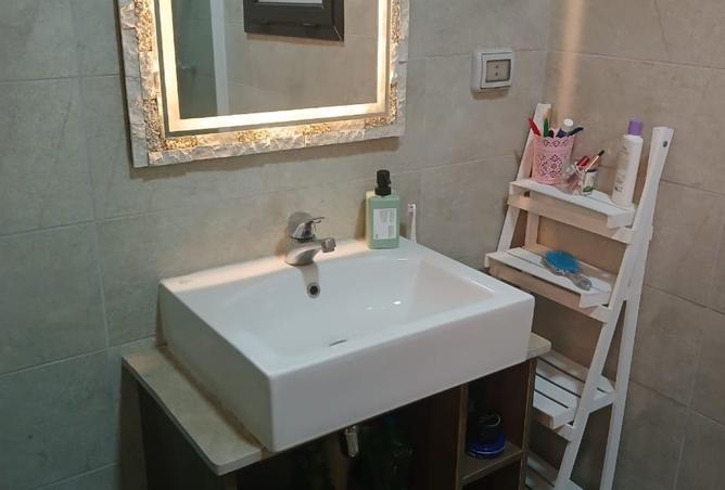 98826179 - Property Image 2