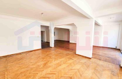 Apartment - 4 Bedrooms - 3 Bathrooms for sale in Syria St. - Roushdy - Hay Sharq - Alexandria