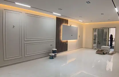 Apartment - 3 Bedrooms - 2 Bathrooms for rent in Gamal Abdel Nasser Axis - The 3rd Settlement - New Cairo City - Cairo