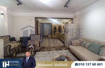 شقة - 3 غرف نوم - 1 حمام للبيع في شارع جمال عبد الناصر - المندرة - حي ثان المنتزة - الاسكندرية