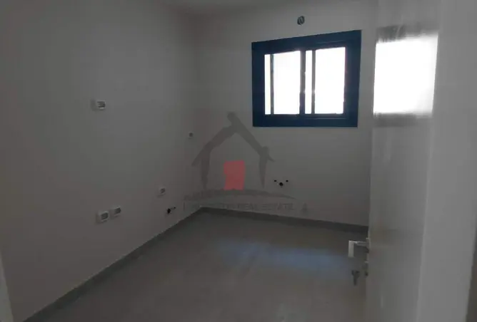 113526642 - Property Image 3