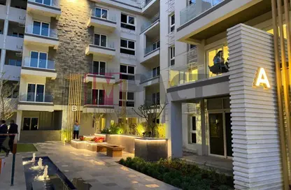 Apartment - 2 Bedrooms - 2 Bathrooms for sale in Mountain View iCity - 5th Settlement Compounds - The 5th Settlement - New Cairo City - Cairo