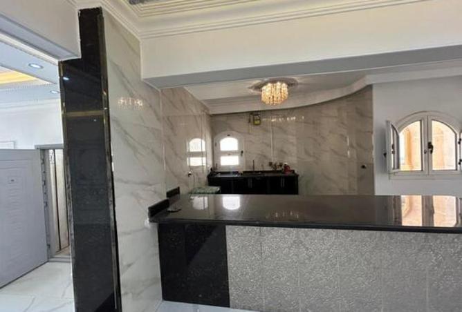 73775317 - Property Image 2