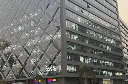 مساحات مكتبية - 5 غرف نوم - 2 حمامات للايجار في وان قطامية - كمبوندات القطامية - القطامية - مدينة القاهرة الجديدة - القاهرة