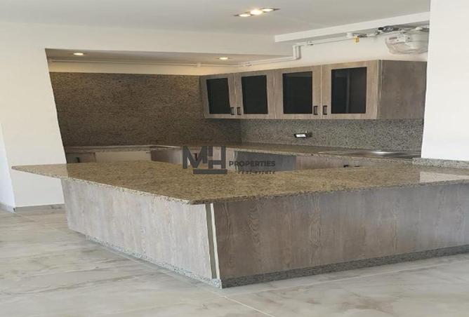 82881247 - Property Image 3