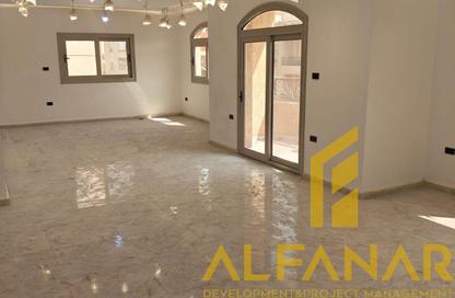 Apartment - 3 - 2 for sale in Al Gezira St. - South Investors Area - New Cairo City - Cairo