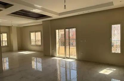 Cabin - 3 Bedrooms - 2 Bathrooms for rent in Abou El Houl - New Cairo City - Cairo