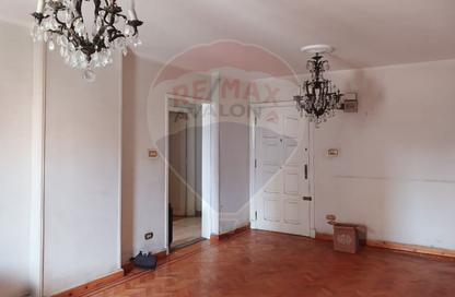 Apartment - 2 Bedrooms - 1 Bathroom for sale in Victor Ammanuel Square - Smouha - Hay Sharq - Alexandria Apartment - 2 Bedrooms - 1 Bathroom for sale in Victor Ammanuel Square - Smouha - Hay Sharq - Alexandria