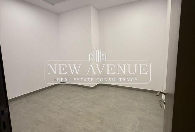 8589704 - Property Image 3