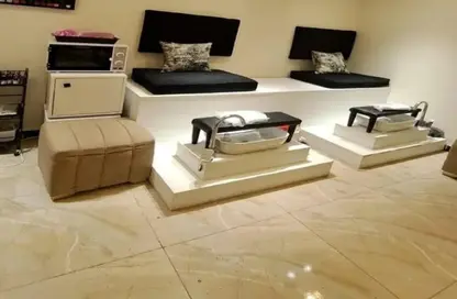 Shop - Studio - 1 Bathroom for rent in El Rehab Extension - Al Rehab - New Cairo City - Cairo