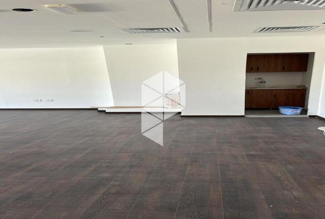 102626202 - Property Image 2