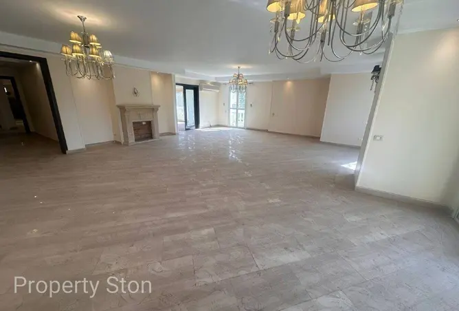 74304228 - Property Image 2