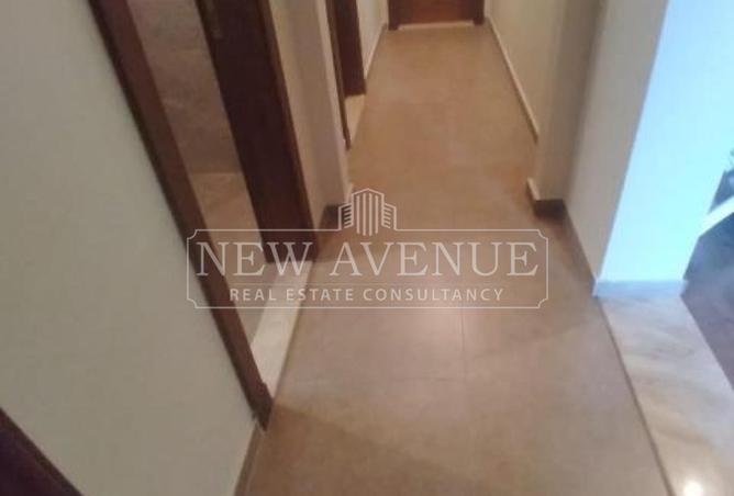 98822195 - Property Image 3