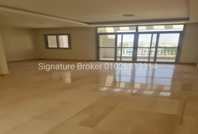 77061498 - Property Image 3