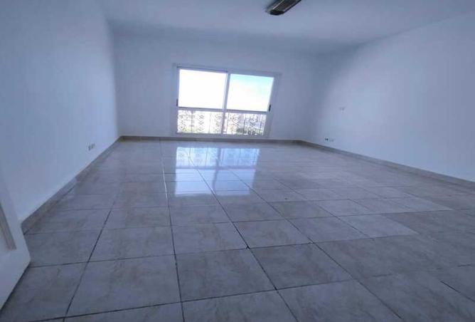 8592477 - Property Image 3