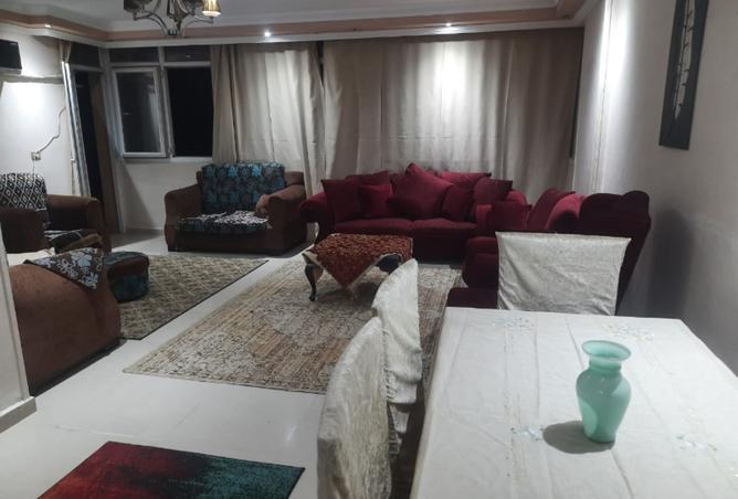 8325438 - Property Image 2