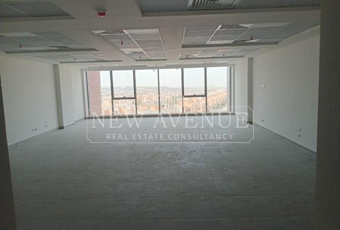102908943 - Property Image 2