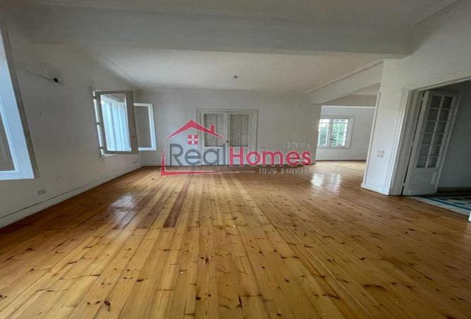 70631155 - Property Image 3