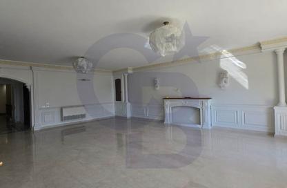 Apartment - 4 - 4 for sale in Sant Giyn St. - Kafr Abdo - Roushdy - Hay Sharq - Alexandria Apartment - 4 - 4 for sale in Sant Giyn St. - Kafr Abdo - Roushdy - Hay Sharq - Alexandria