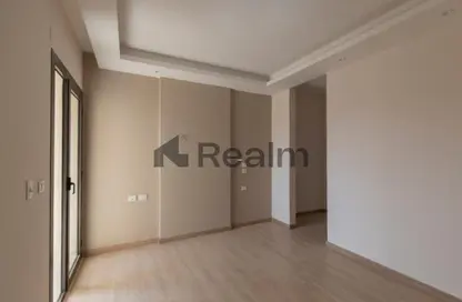 Apartment - 3 Bedrooms - 2 Bathrooms for sale in El Patio Oro - 5th Settlement Compounds - The 5th Settlement - New Cairo City - Cairo