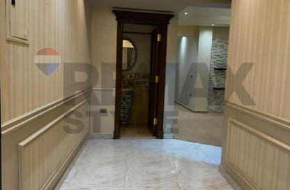 Apartment - 3 Bedrooms - 2 Bathrooms for sale in Fatma Al Sharbatly Mosque - District 3 - The 5th Settlement - New Cairo City - Cairo