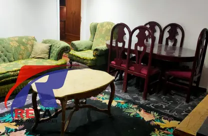 Apartment - 2 Bedrooms - 1 Bathroom for rent in Othman Ibn Affan Square - Triumph Square - El Nozha - Cairo