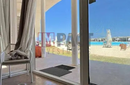 شاليه - 2 غرف نوم - 2 حمامات للبيع في كالي كوست - راس الحكمة - الساحل الشمالي