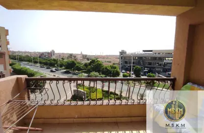 Apartment - 2 Bedrooms - 2 Bathrooms for rent in Zizinia St. - South Investors Area - New Cairo City - Cairo