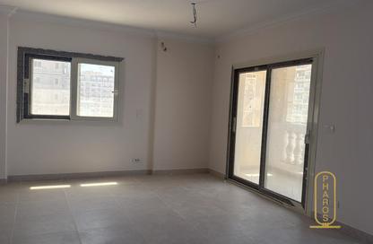 شقة - 3 - 3 للايجار في في صوارى - ووترفرونت - صوارى - كمبوندات الاسكندرية - الاسكندرية
