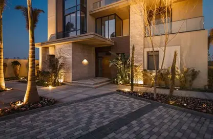 Villa - 6 Bedrooms - 6 Bathrooms for sale in Sodic West - Sheikh Zayed Compounds - Sheikh Zayed City - Giza