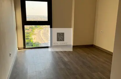Apartment - 3 Bedrooms - 3 Bathrooms for sale in Park Side Residence - Zed Towers - Sheikh Zayed Compounds - Sheikh Zayed City - Giza