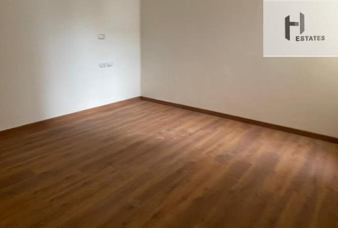 86696013 - صورة العقار 3