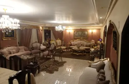 Apartment - 3 Bedrooms - 2 Bathrooms for sale in Gesr Al Suez St. - Roxy - Heliopolis - Masr El Gedida - Cairo