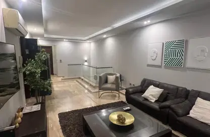 تاون هاوس - 3 غرف نوم - 4 حمامات للايجار في الجريا - كمبوندات الشيخ زايد - الشيخ زايد - الجيزة